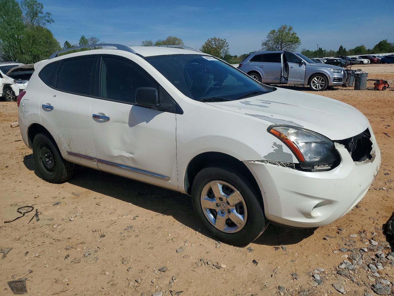2015 NISSAN ROGUE