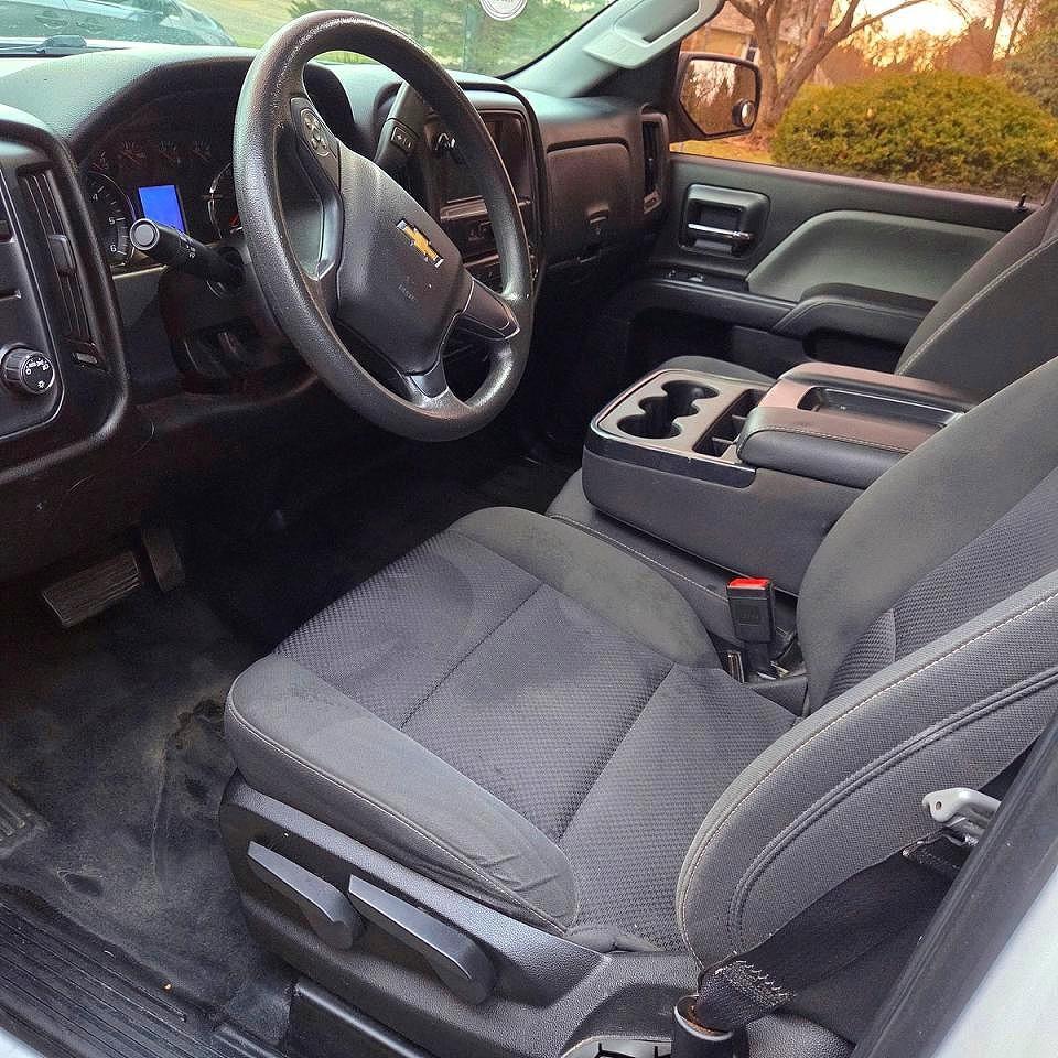 2018 CHEVROLET Silverado