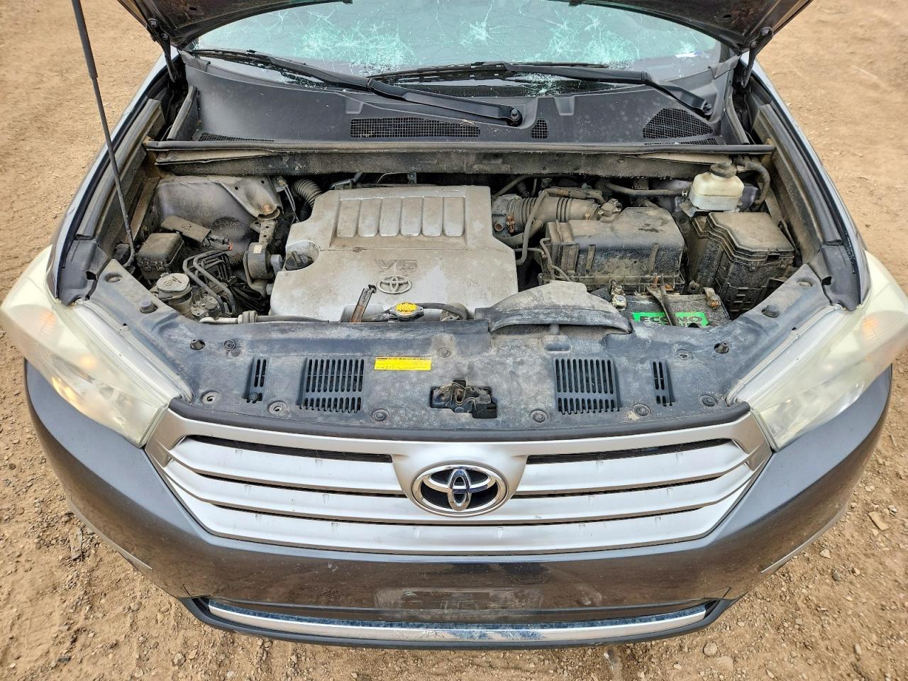2013 TOYOTA HIGHLANDER