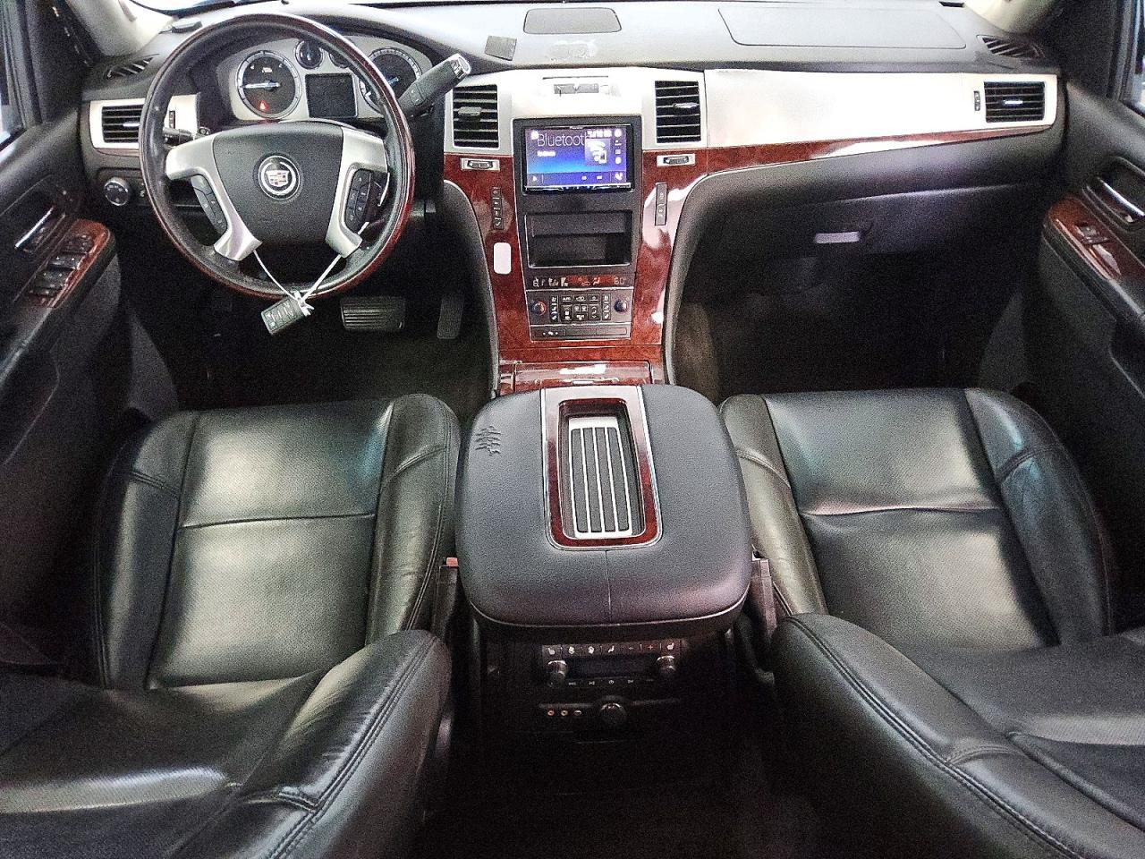 2013 CADILLAC Escalade ESV