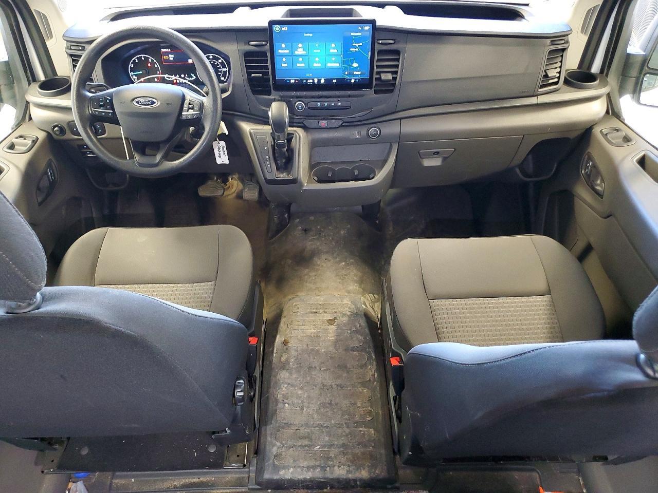 2022 FORD Transit