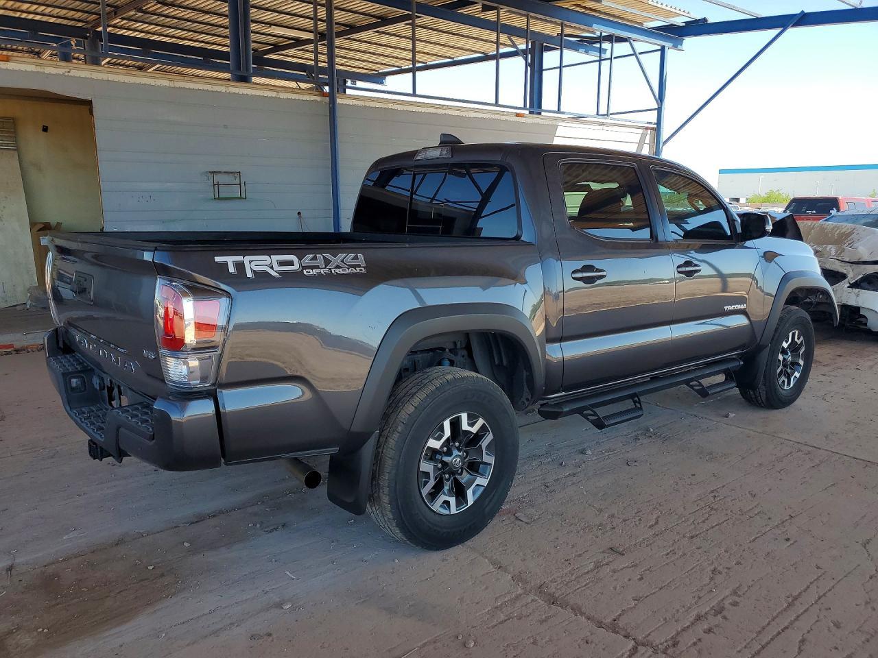 2020 TOYOTA TACOMA