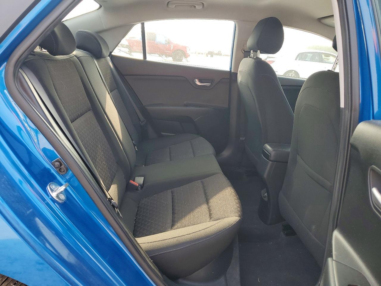 2023 KIA RIO