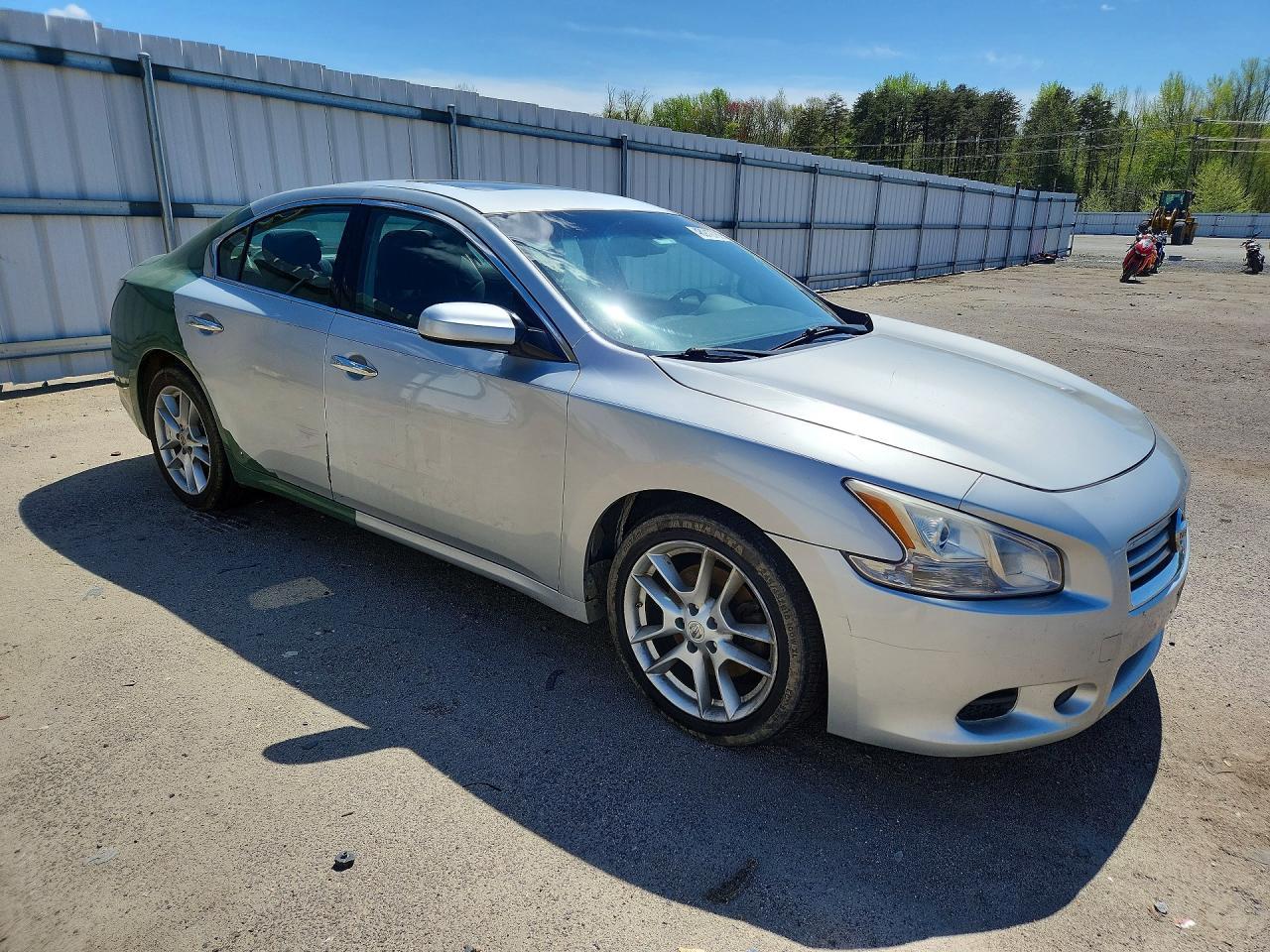2014 NISSAN Maxima