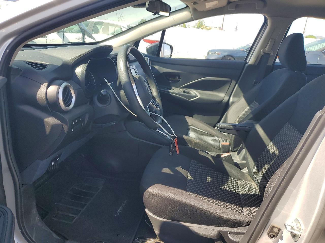 2022 NISSAN VERSA