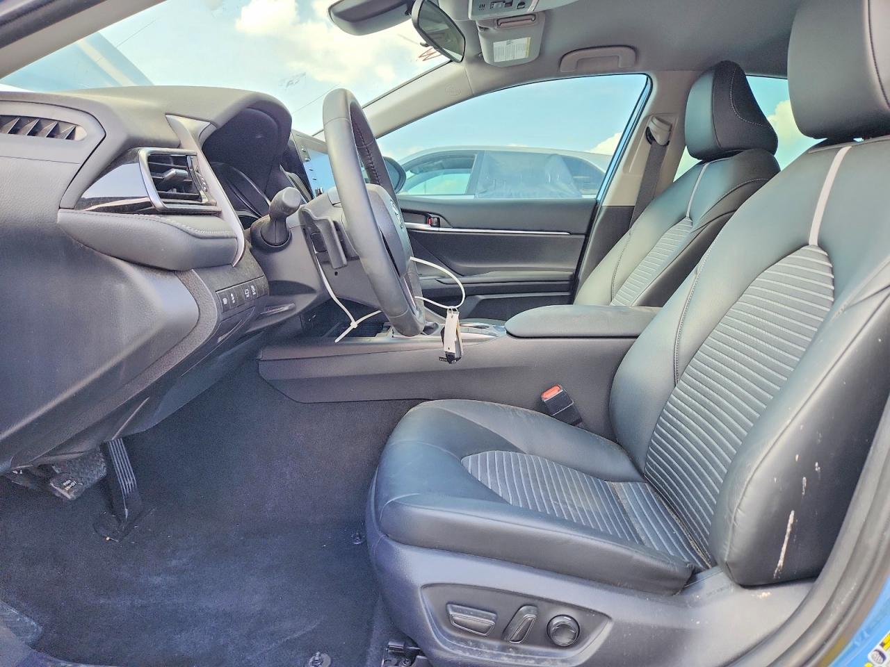 2023 TOYOTA CAMRY