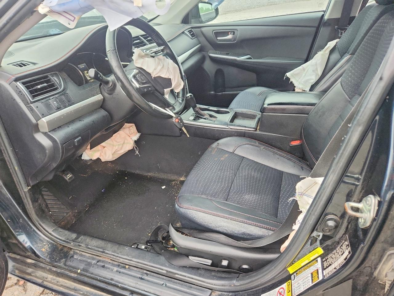 2015 TOYOTA CAMRY