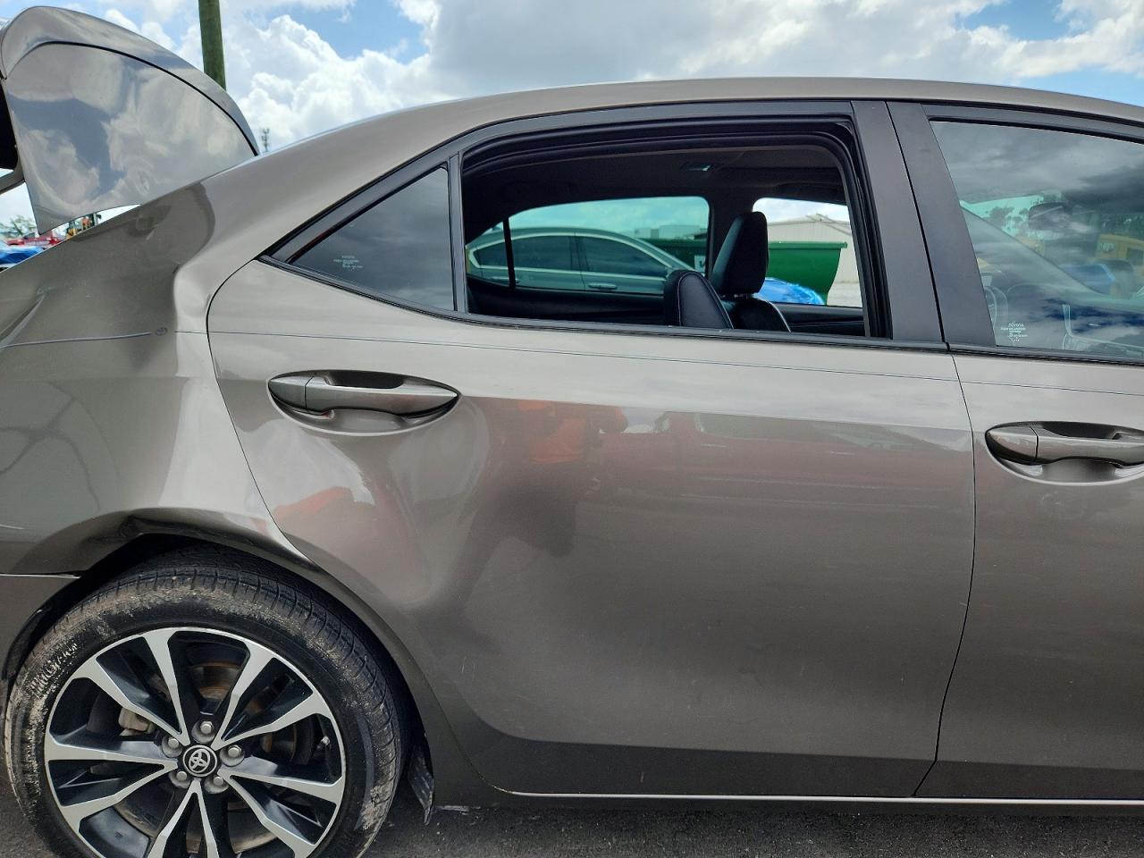 2018 TOYOTA COROLLA