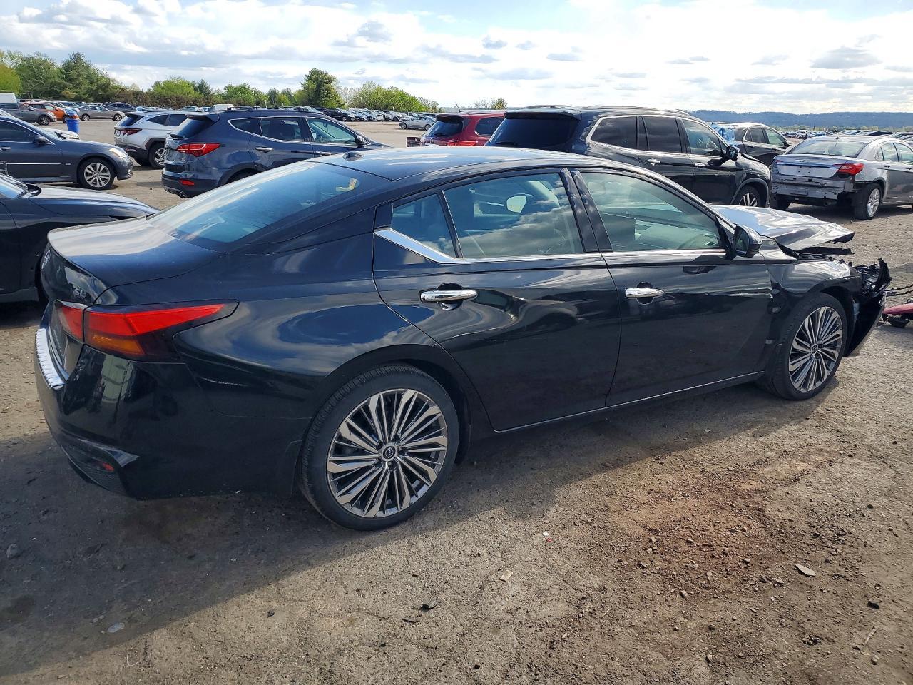 2023 NISSAN ALTIMA