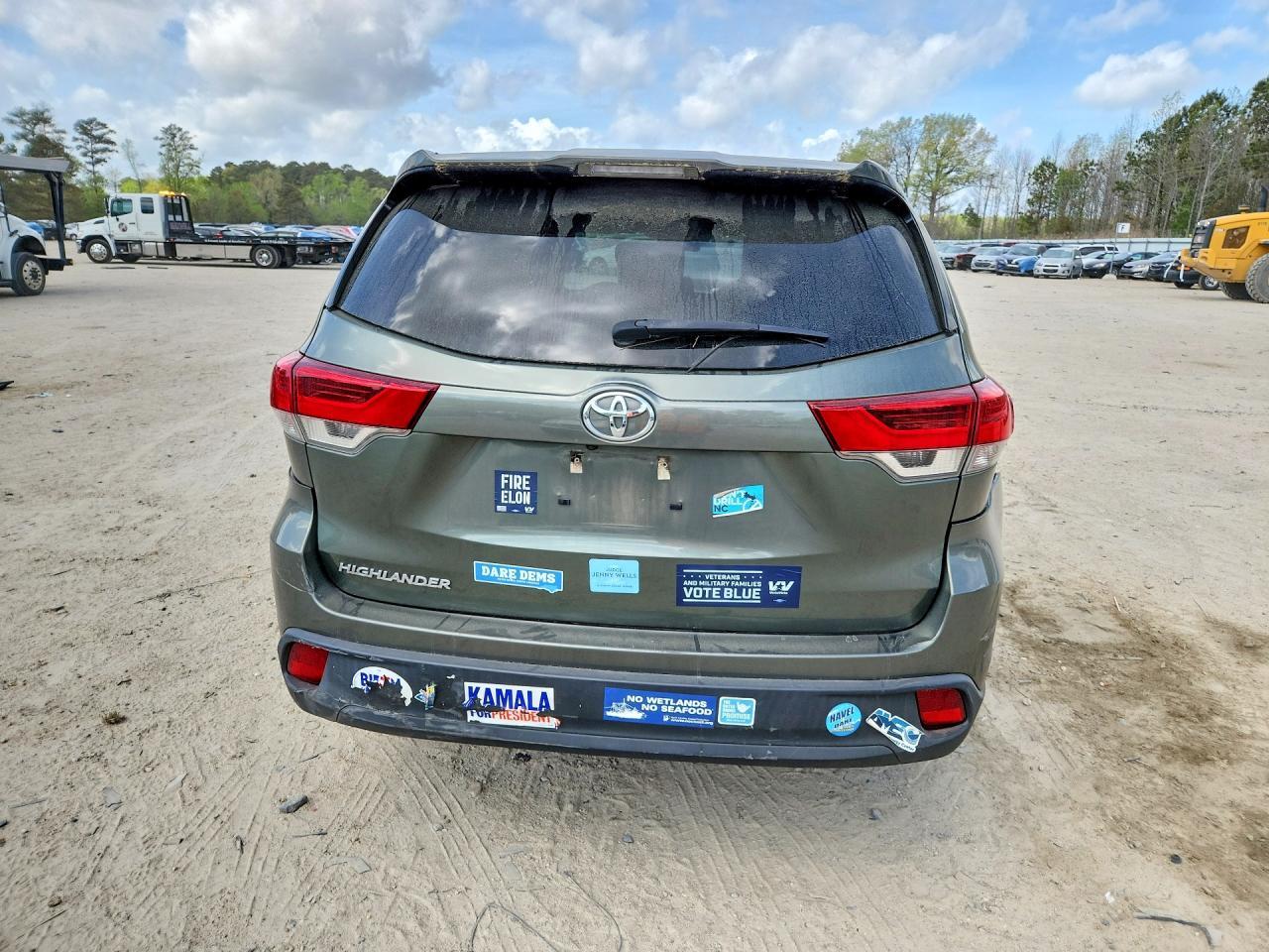 2018 TOYOTA HIGHLANDER