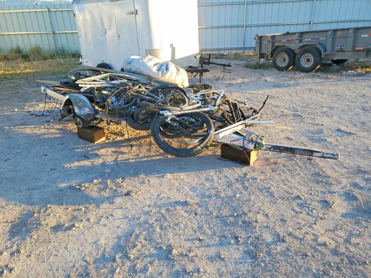 1986 TRAILER Boat Trailer