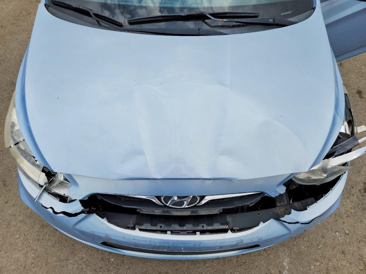 2012 HYUNDAI ACCENT