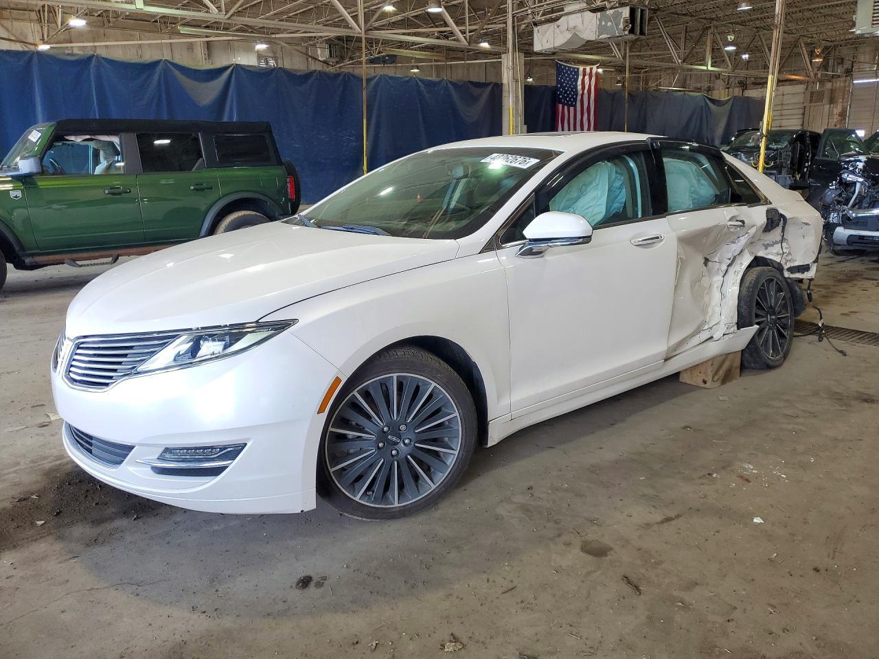 2016 LINCOLN MKZ