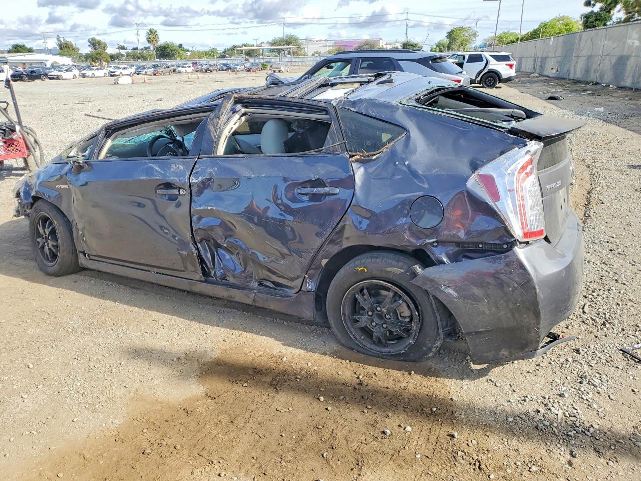 2013 TOYOTA PRIUS