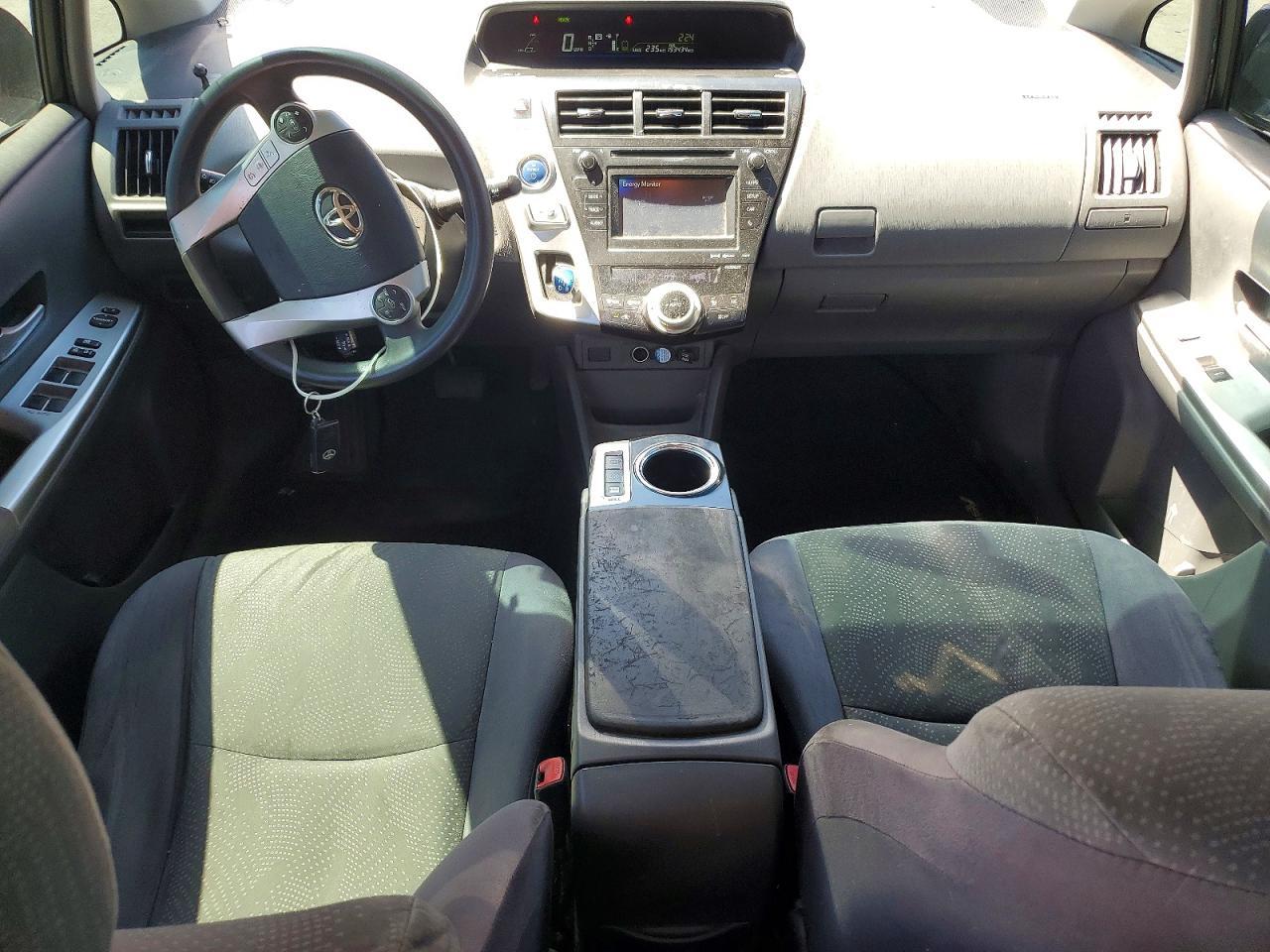 2012 TOYOTA PRIUS V