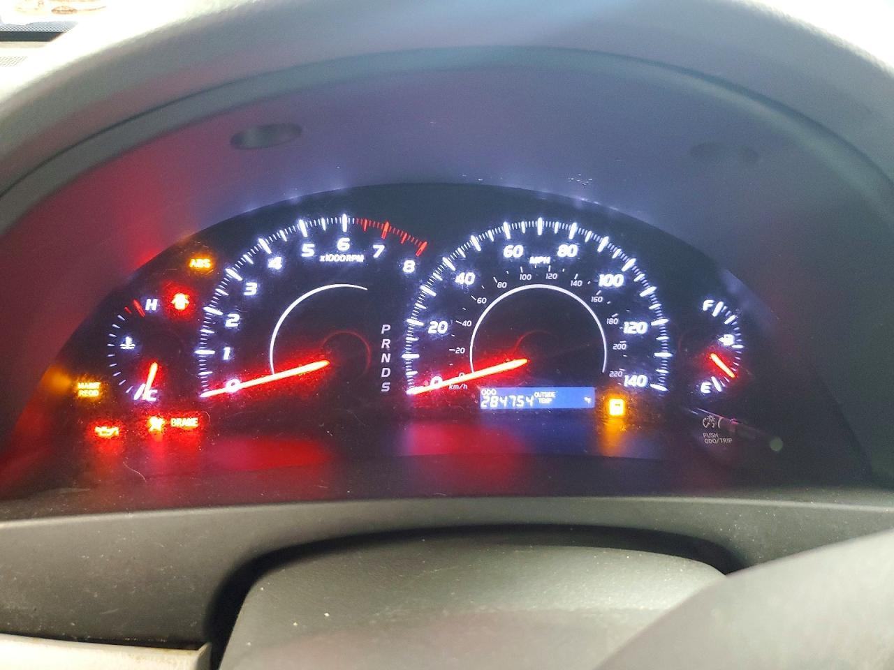2010 TOYOTA CAMRY