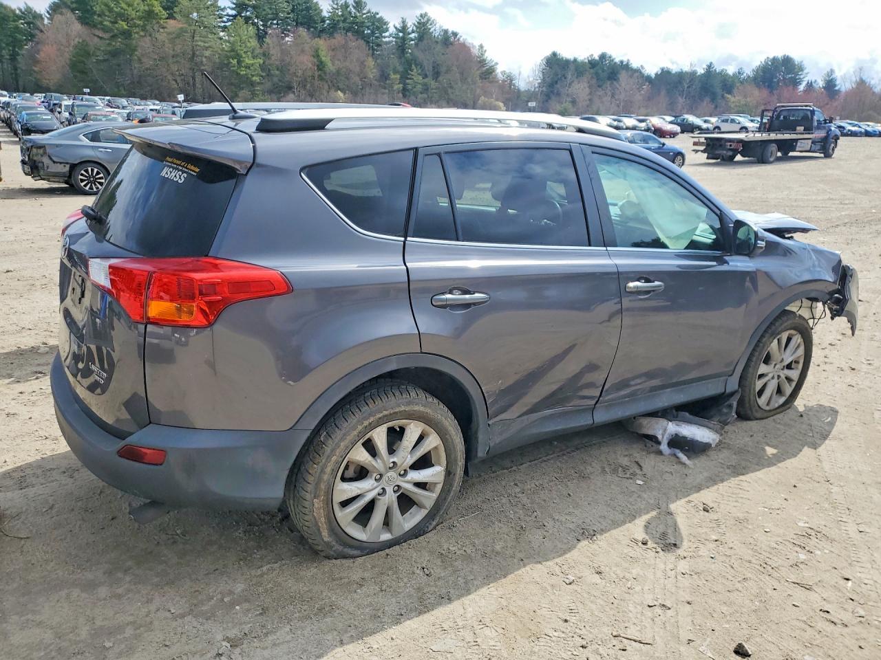 2015 TOYOTA RAV4