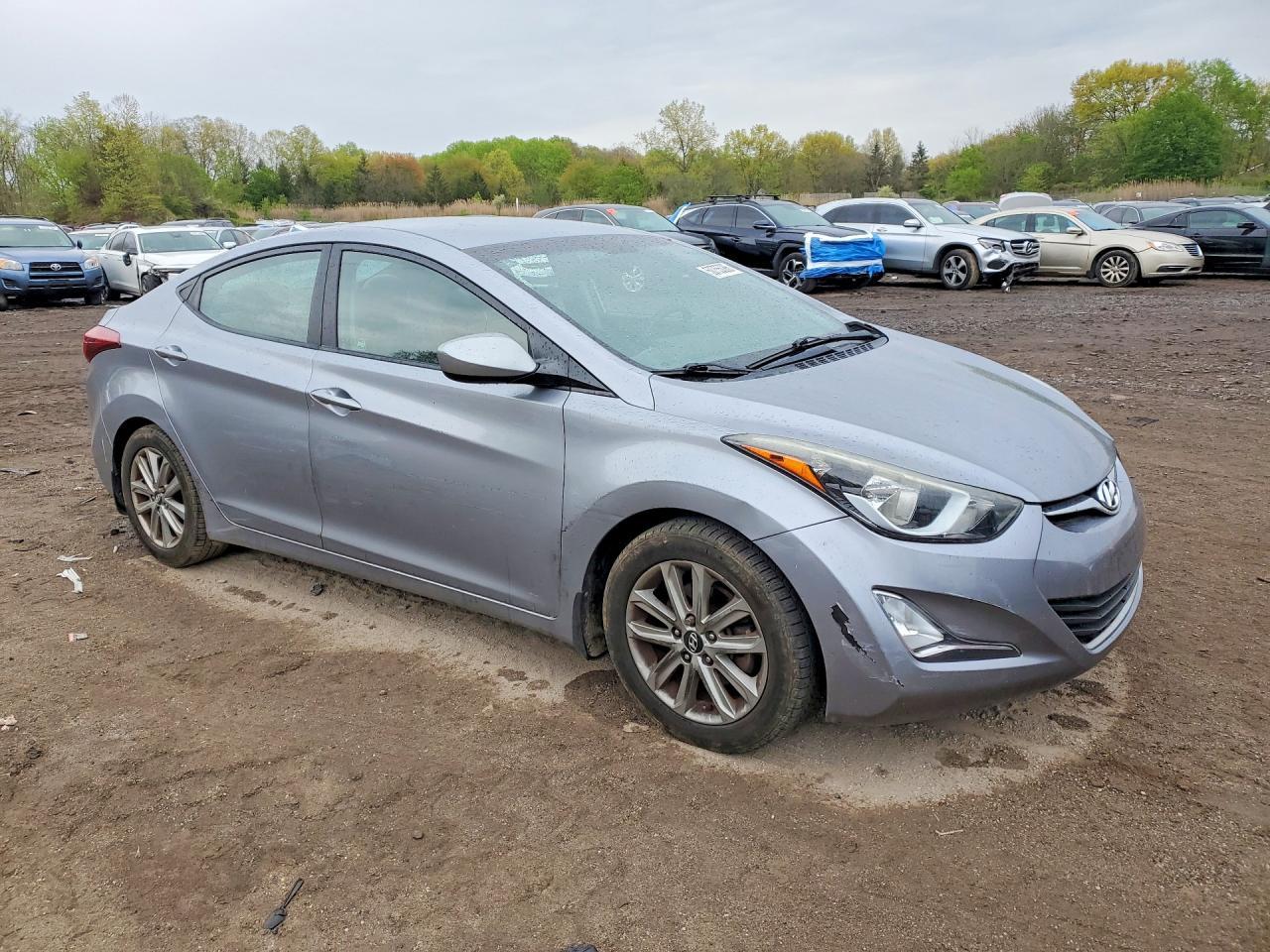 2016 HYUNDAI ELANTRA