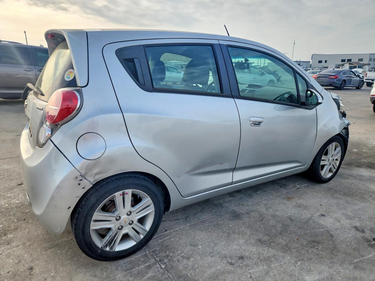 2015 CHEVROLET Spark