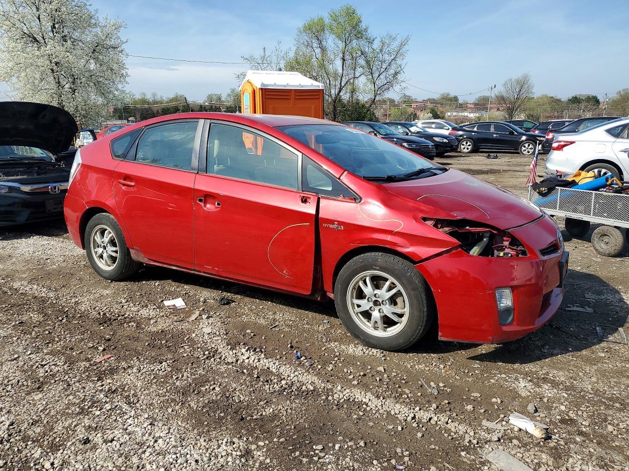 2011 TOYOTA PRIUS