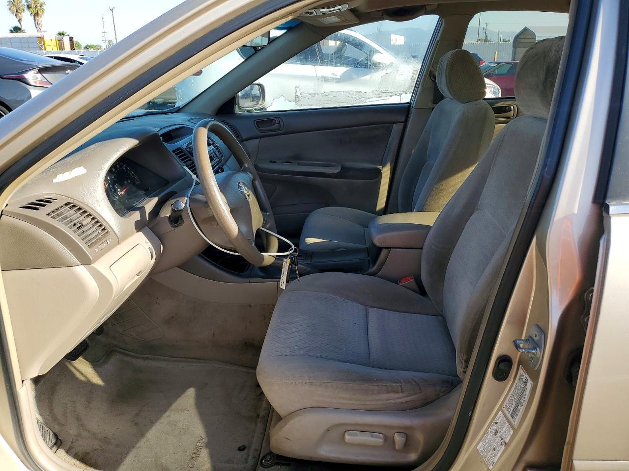 2002 TOYOTA CAMRY