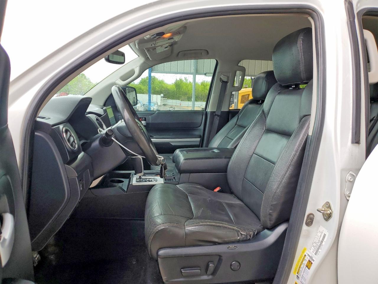 2016 TOYOTA TUNDRA