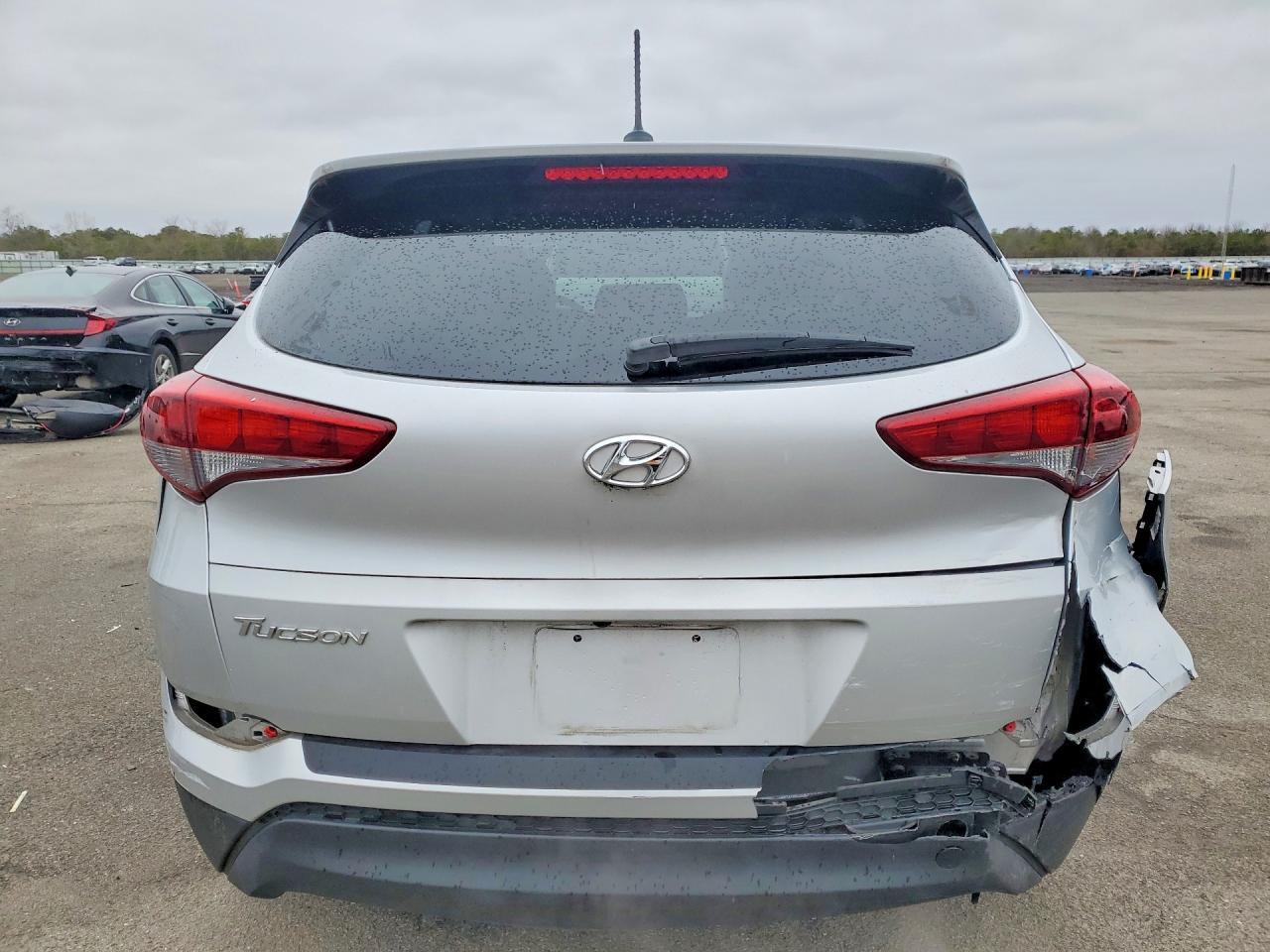 2017 HYUNDAI TUCSON