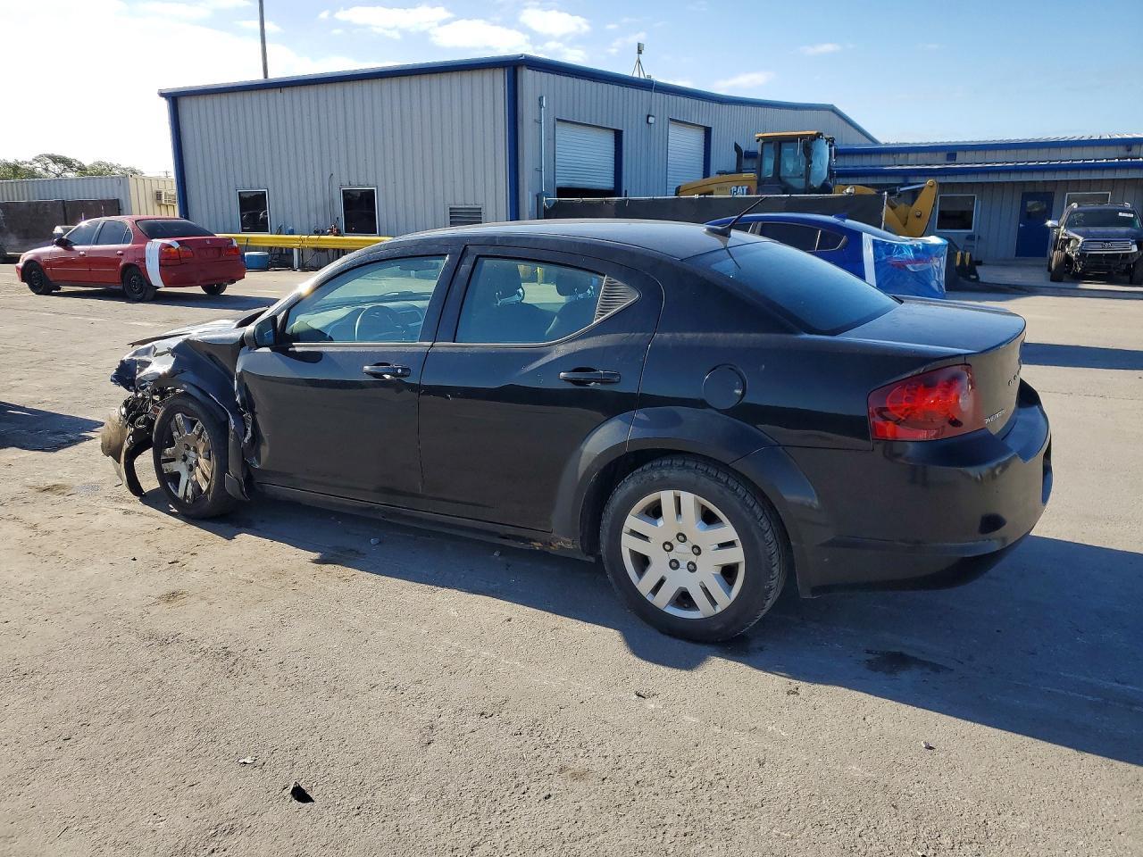 2012 DODGE Avenger