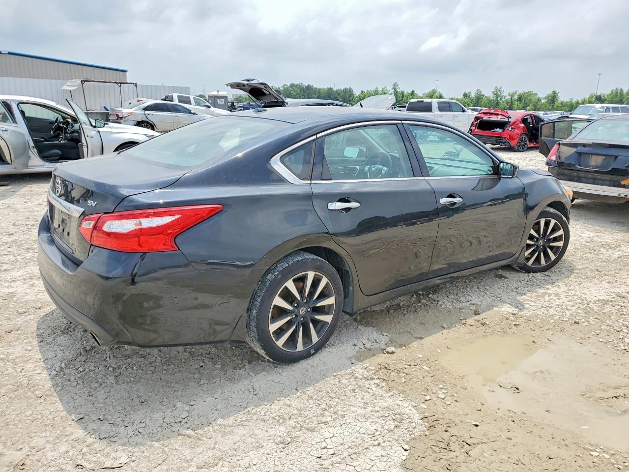 2017 NISSAN ALTIMA