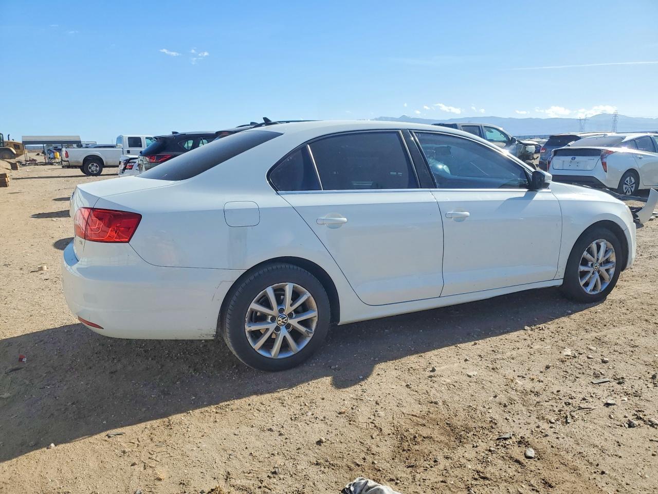 2014 VOLKSWAGEN JETTA