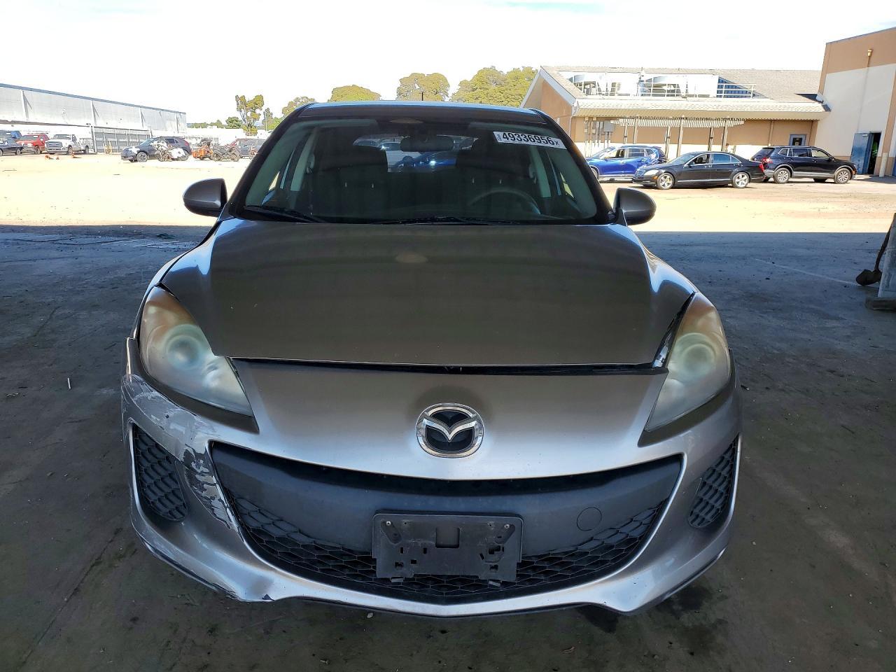 2013 MAZDA 3
