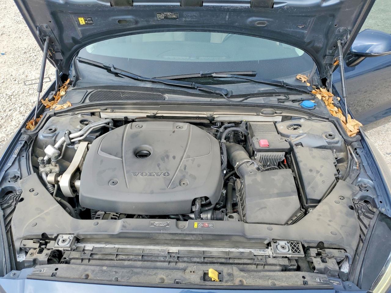 2020 Volv S60
