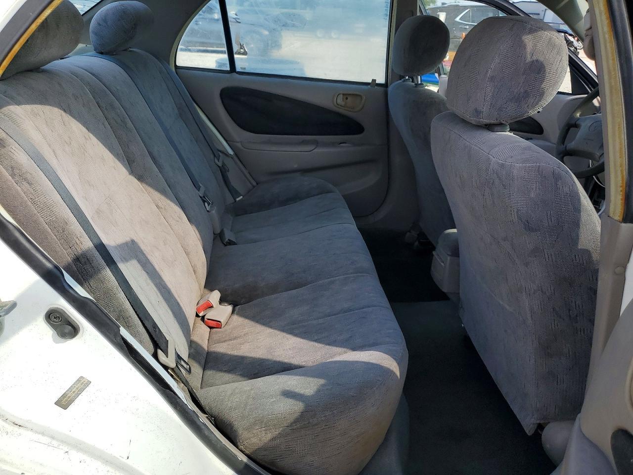 2000 TOYOTA COROLLA