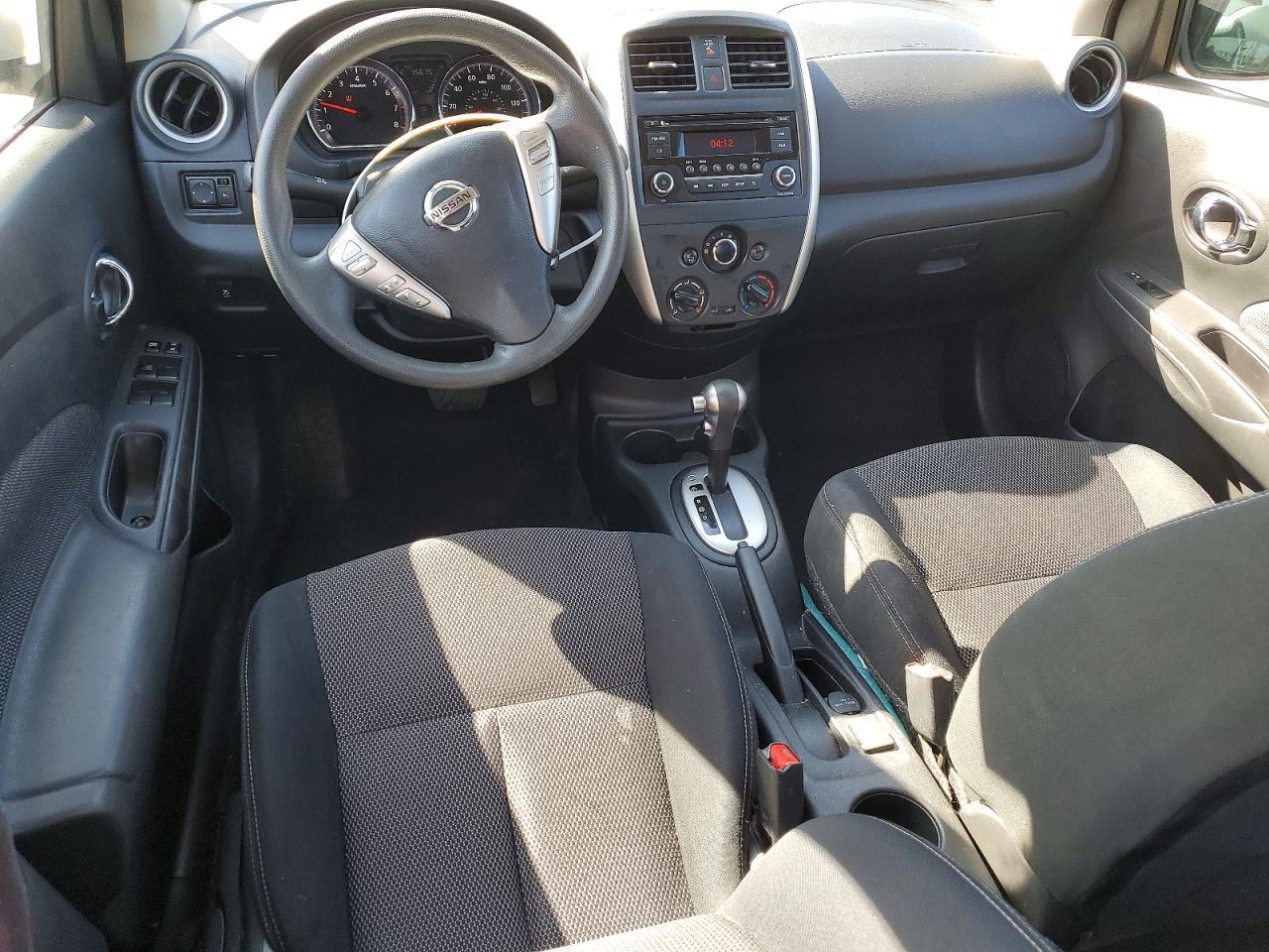 2016 NISSAN VERSA