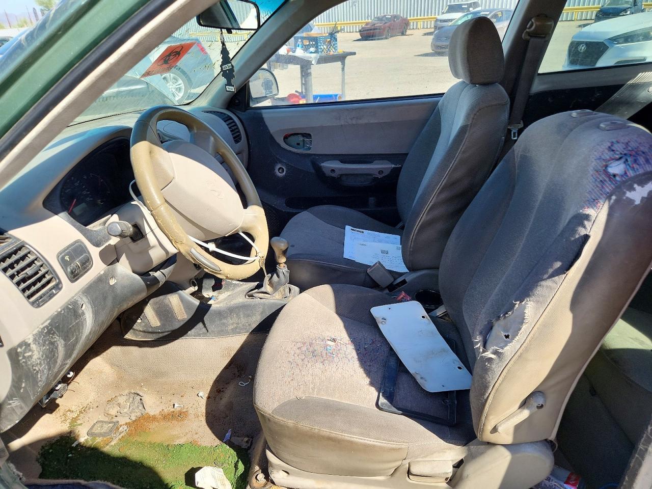 2004 HYUNDAI ACCENT