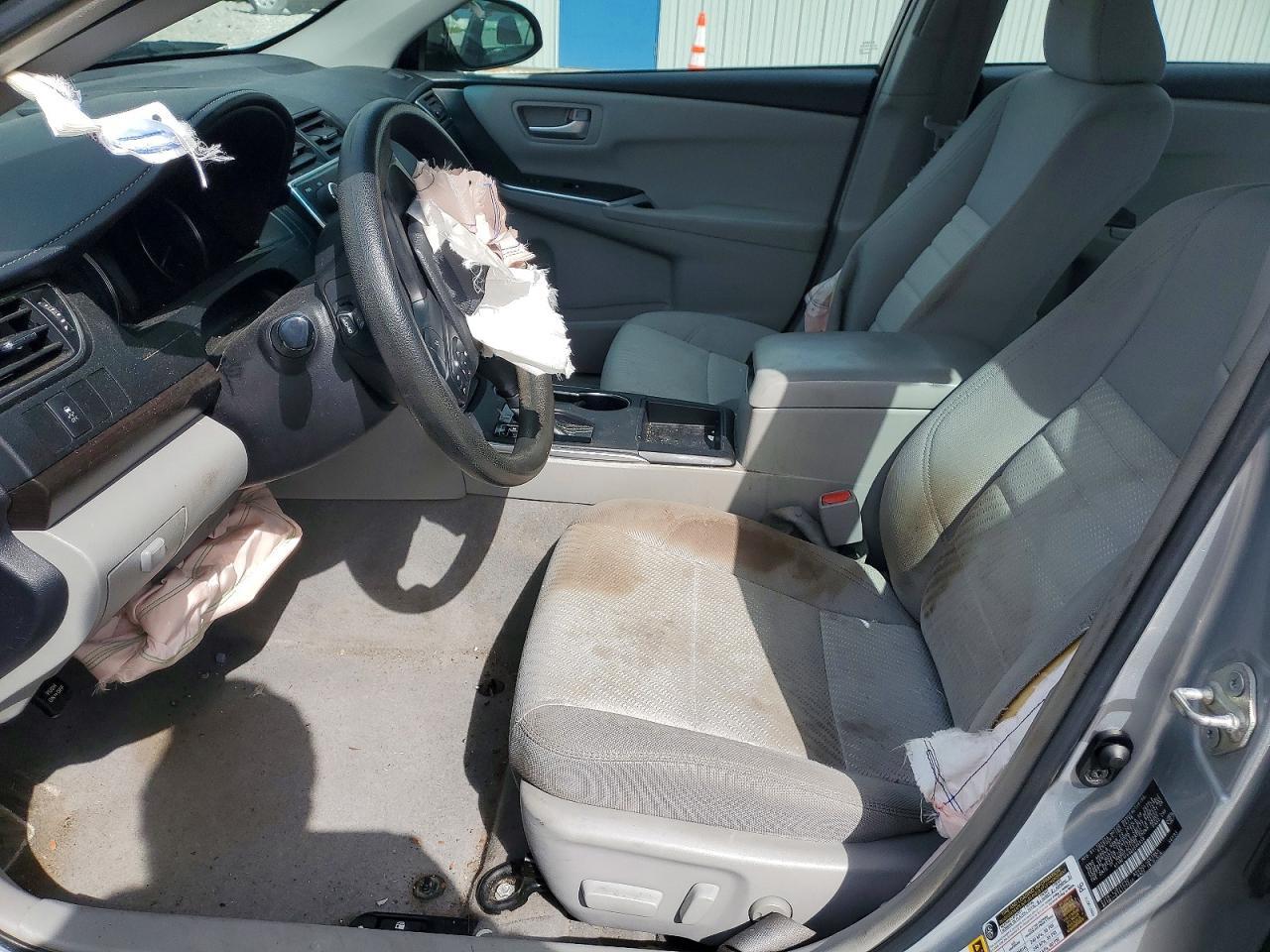 2016 TOYOTA CAMRY