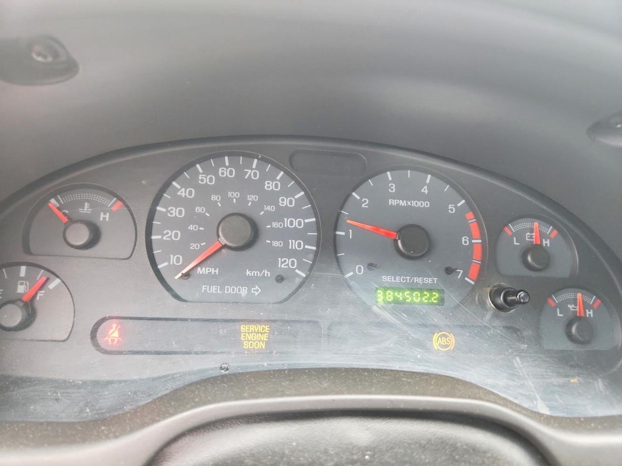 2003 FORD MUSTANG
