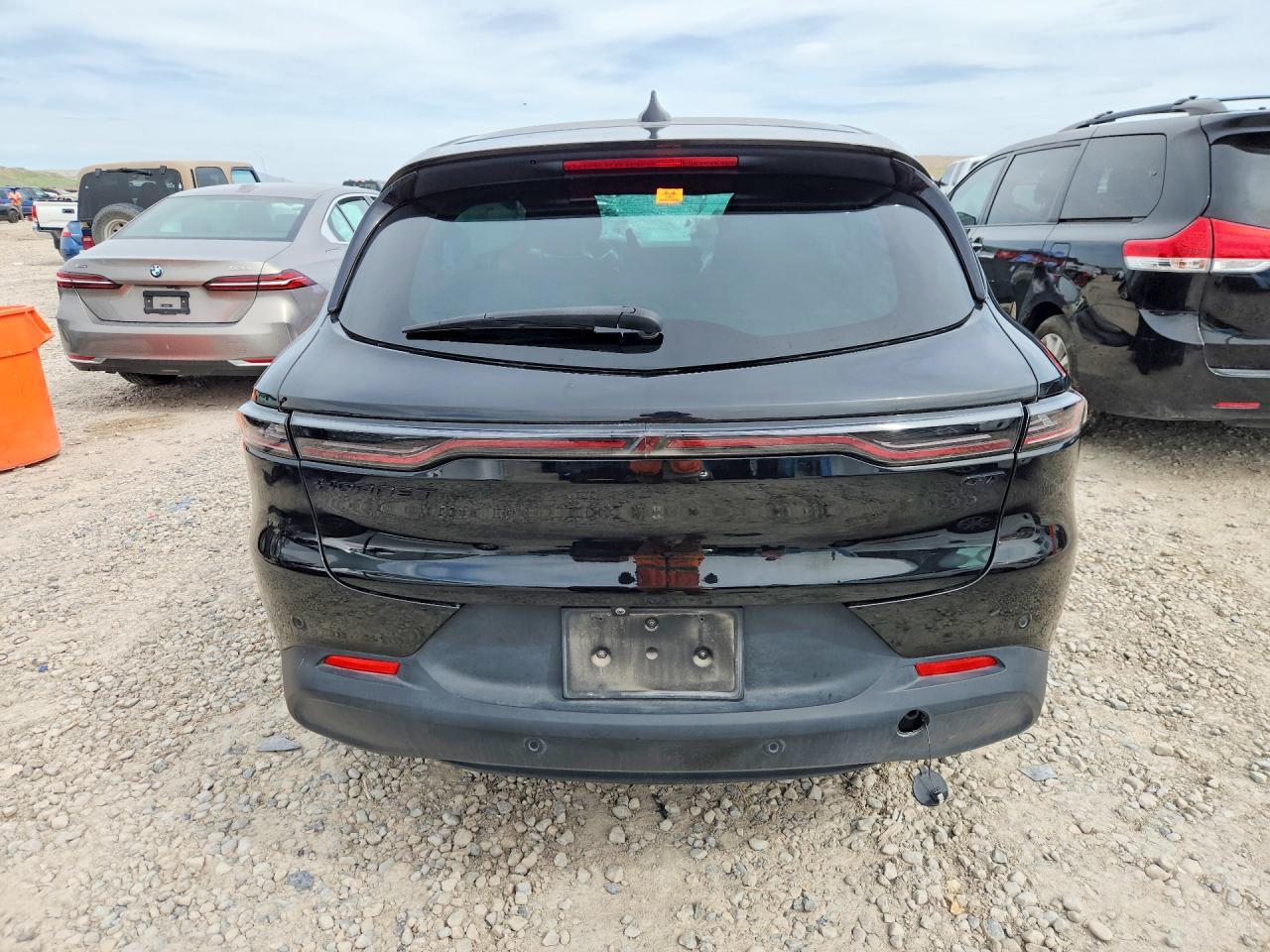 2023 DODGE Hornet