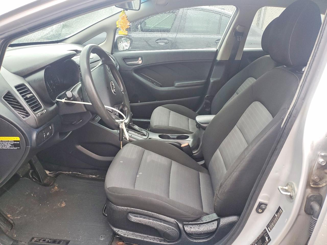 2016 KIA FORTE