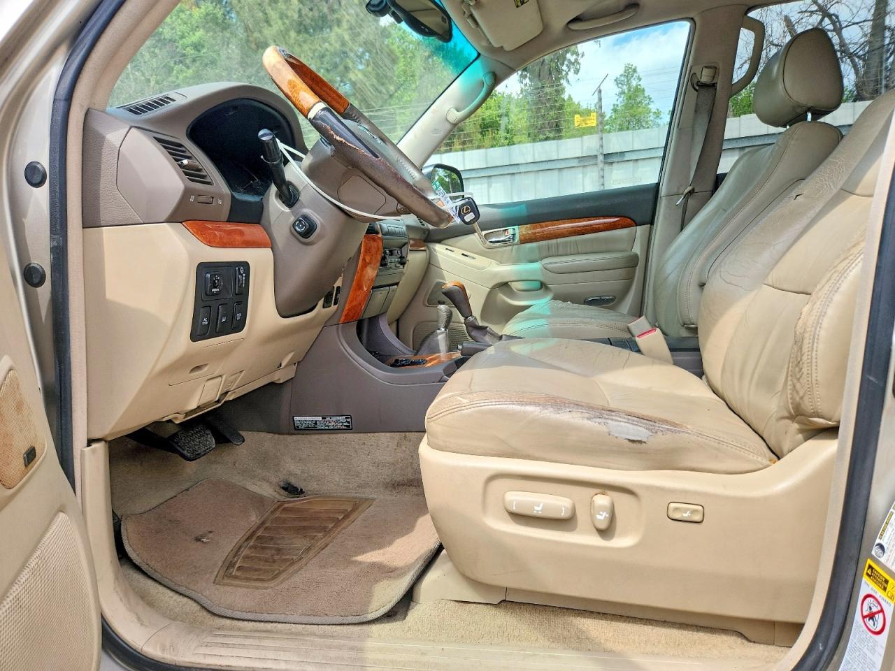 2004 LEXUS Gx 470