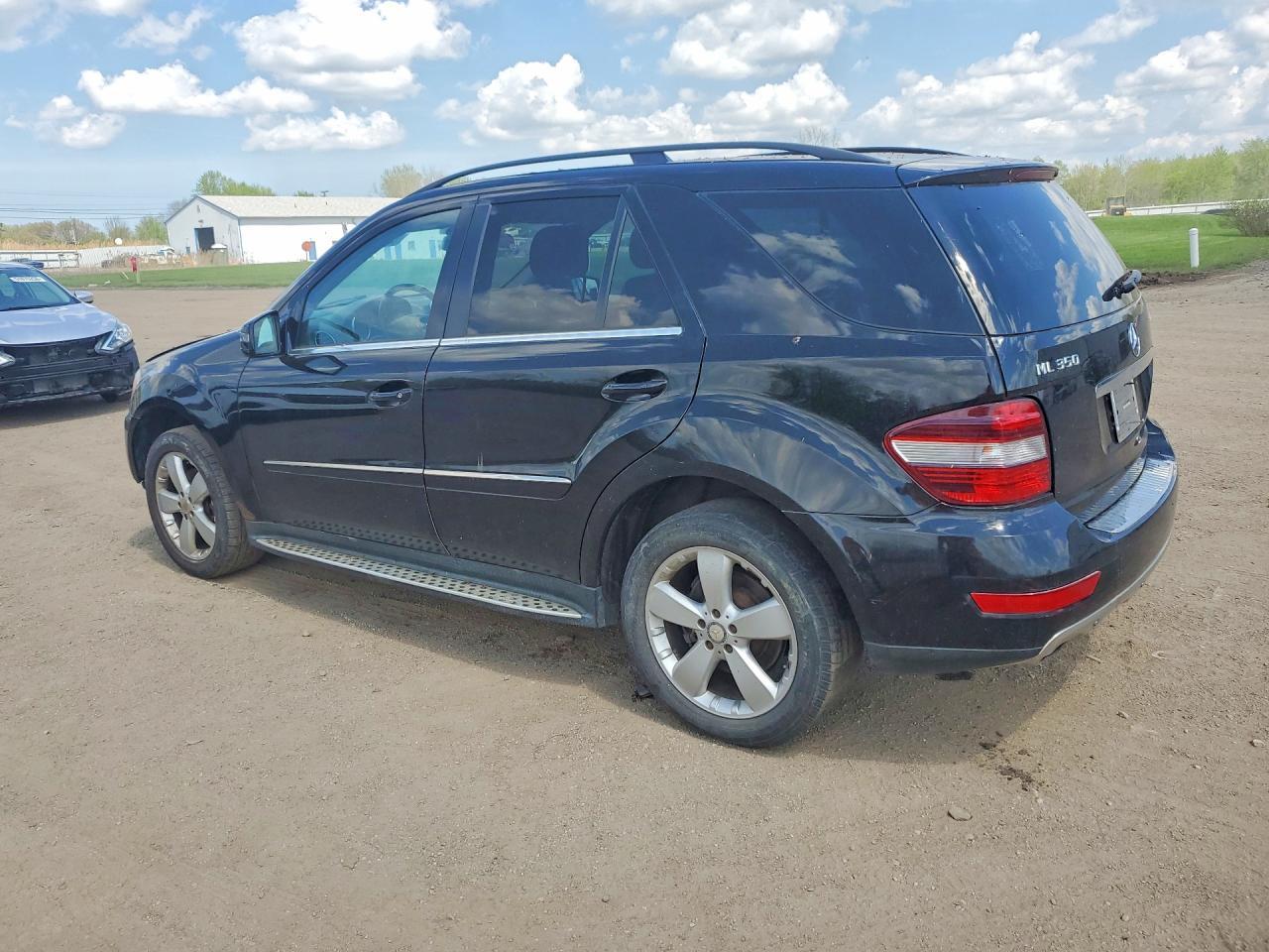 2011 MERCEDES-BENZ ML-Class
