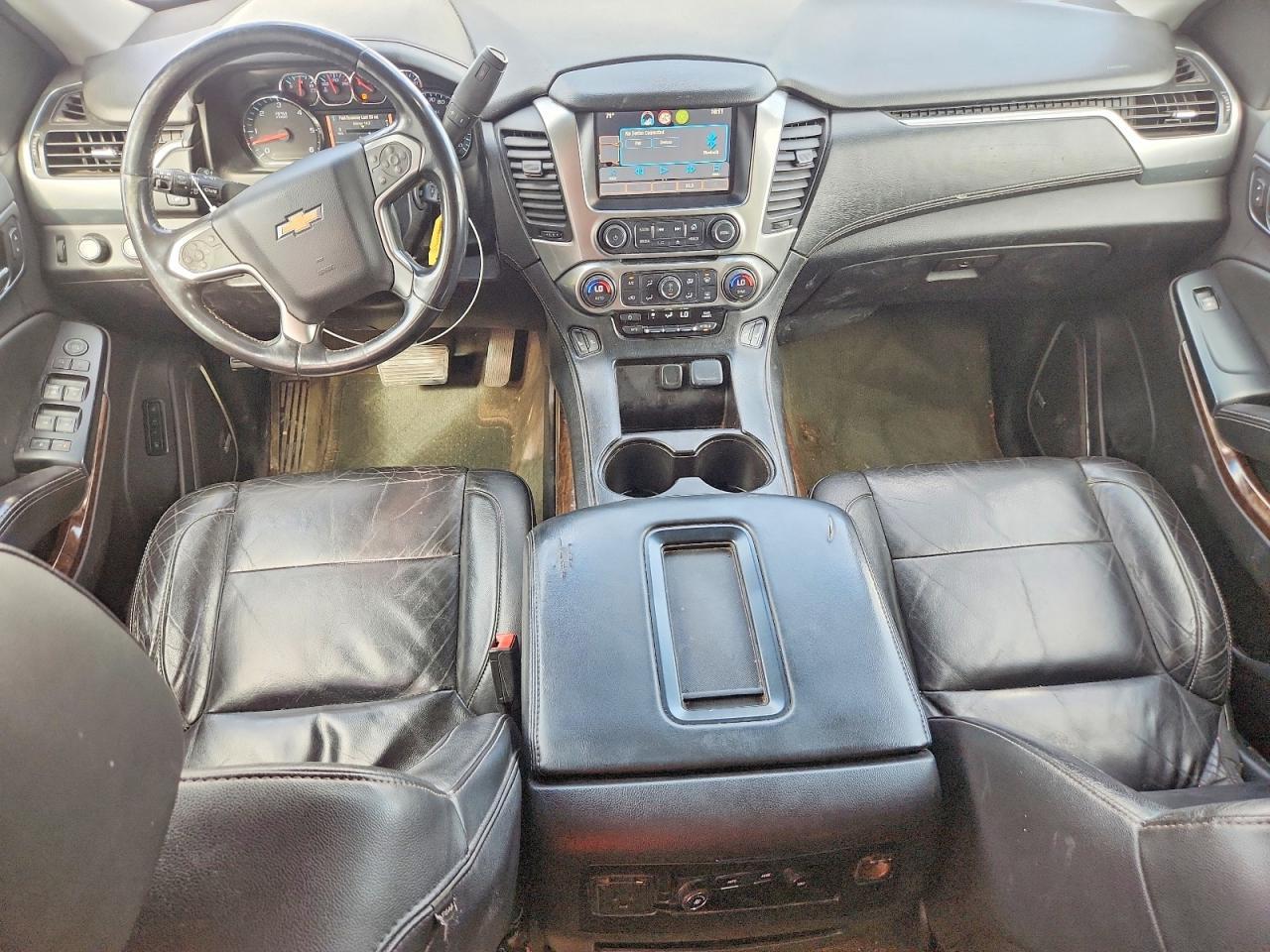2015 CHEVROLET Suburban