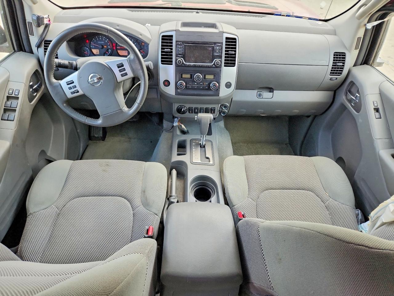 2016 NISSAN Frontier