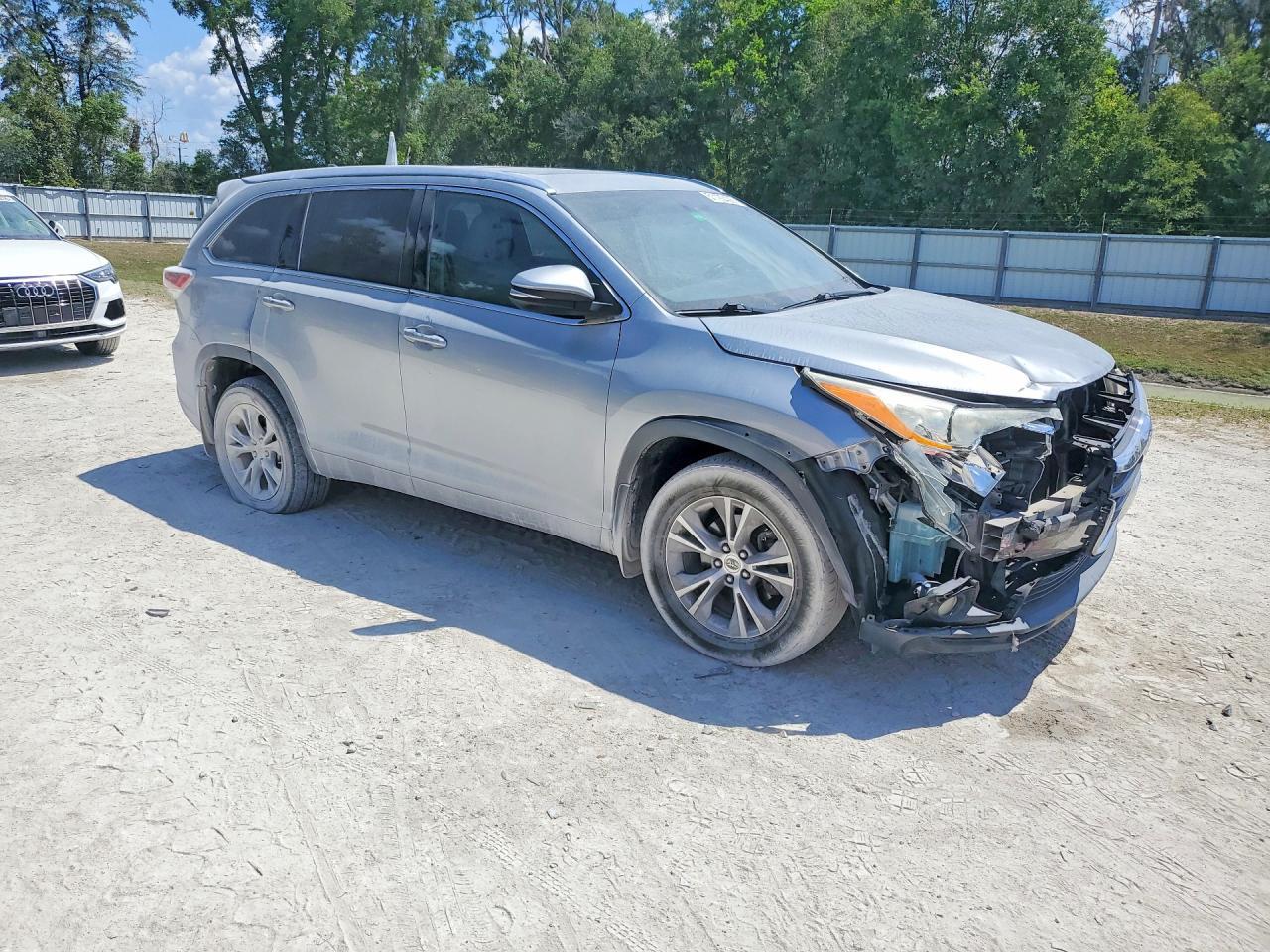 2014 TOYOTA HIGHLANDER
