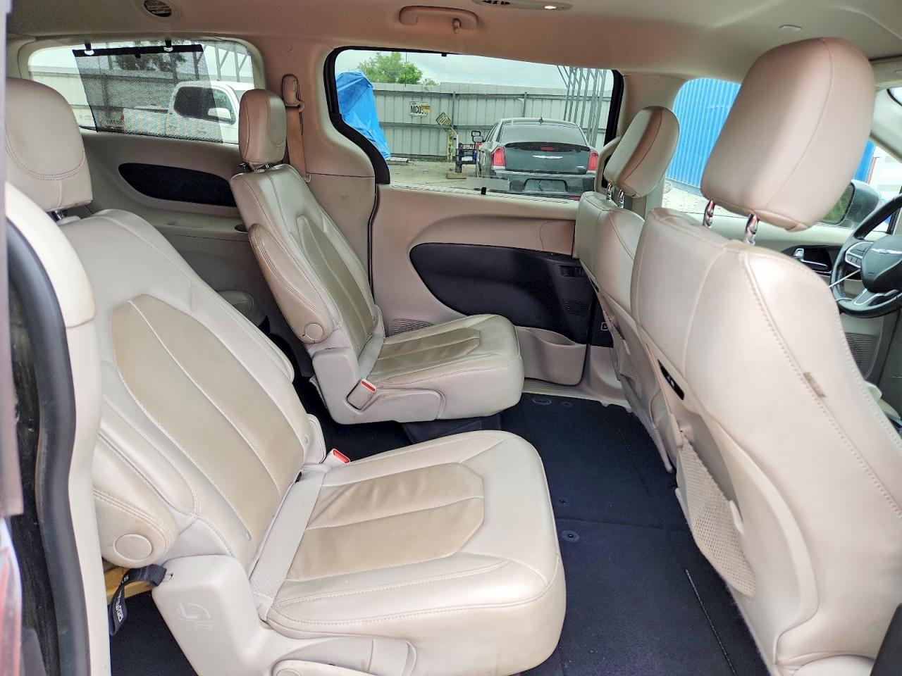 2021 CHRYSLER Pacifica
