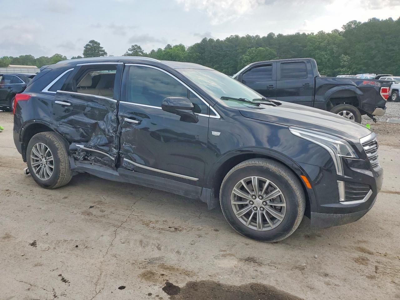 2018 CADILLAC XT5
