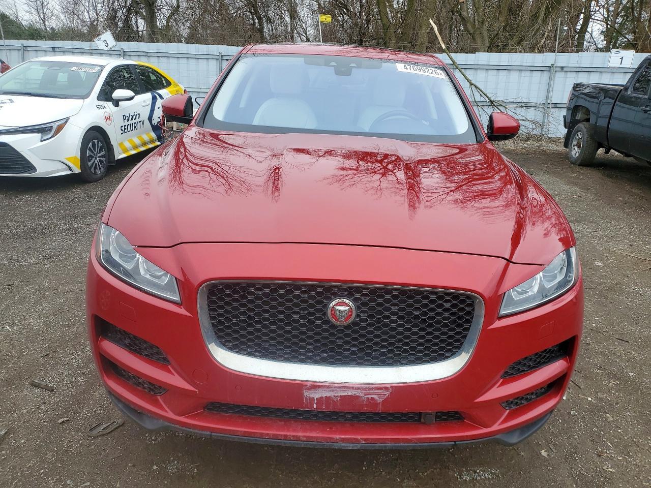 2017 JAGUAR F-Pace