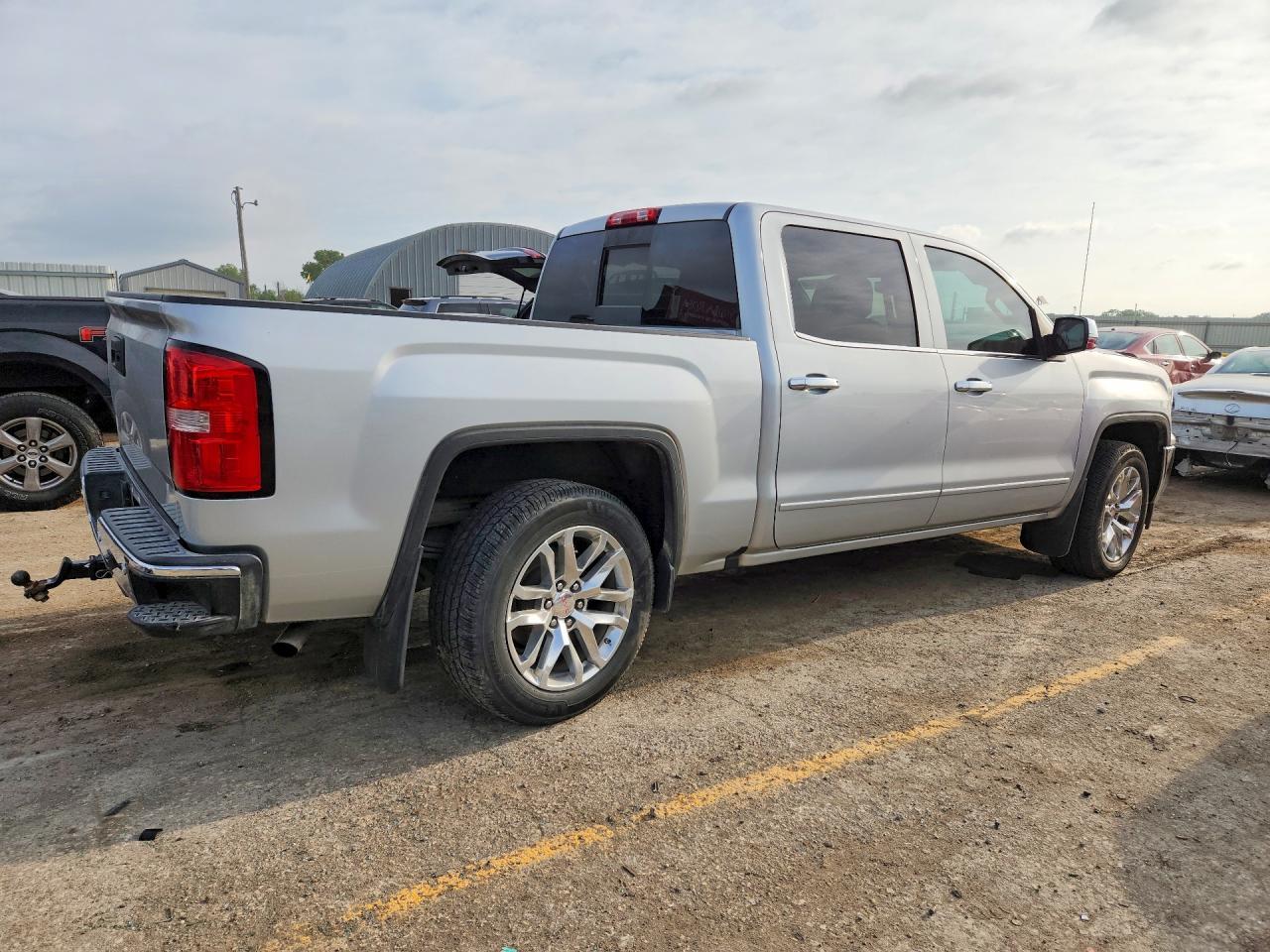 2016 GMC Sierra