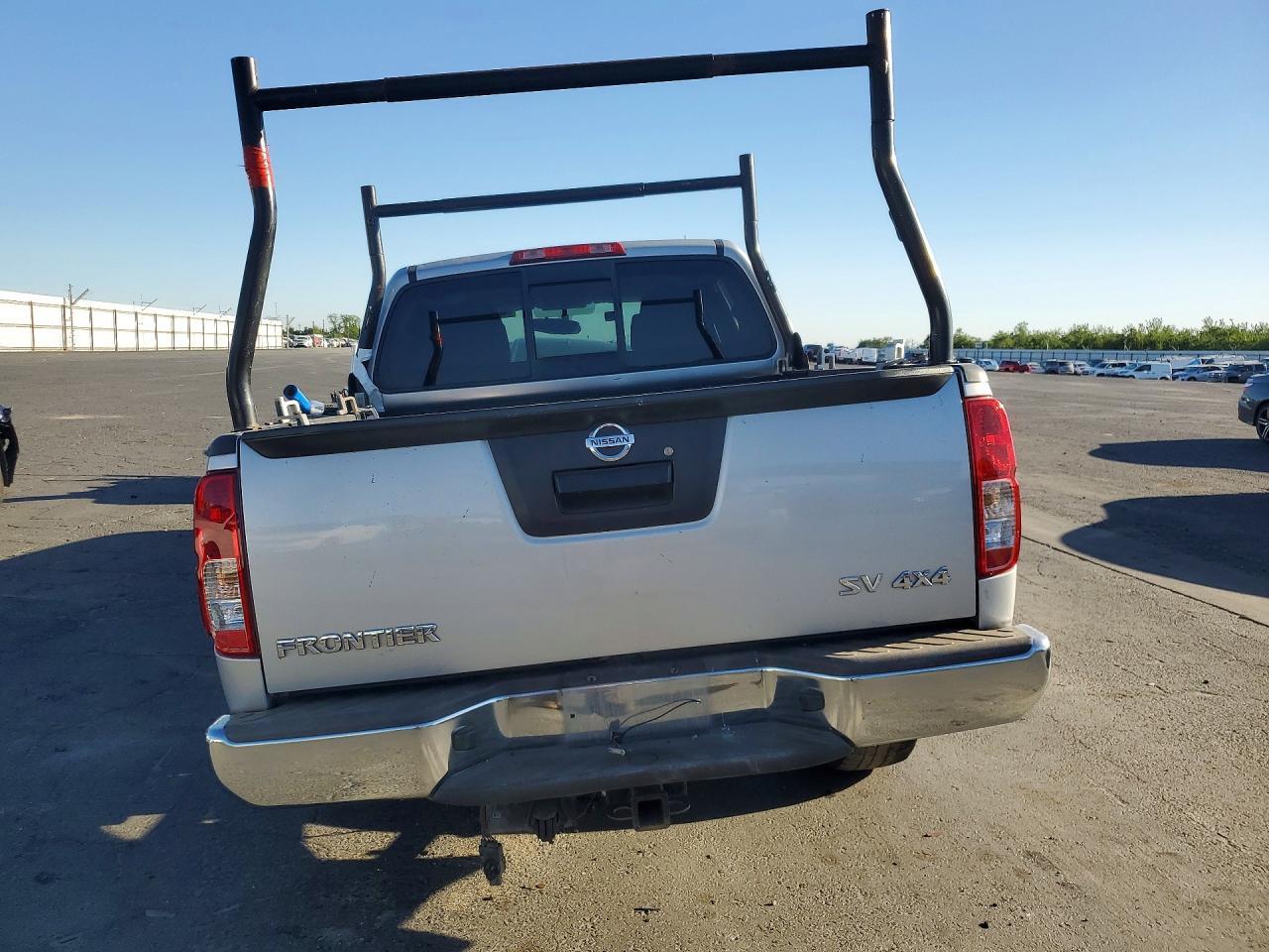 2016 NISSAN Frontier
