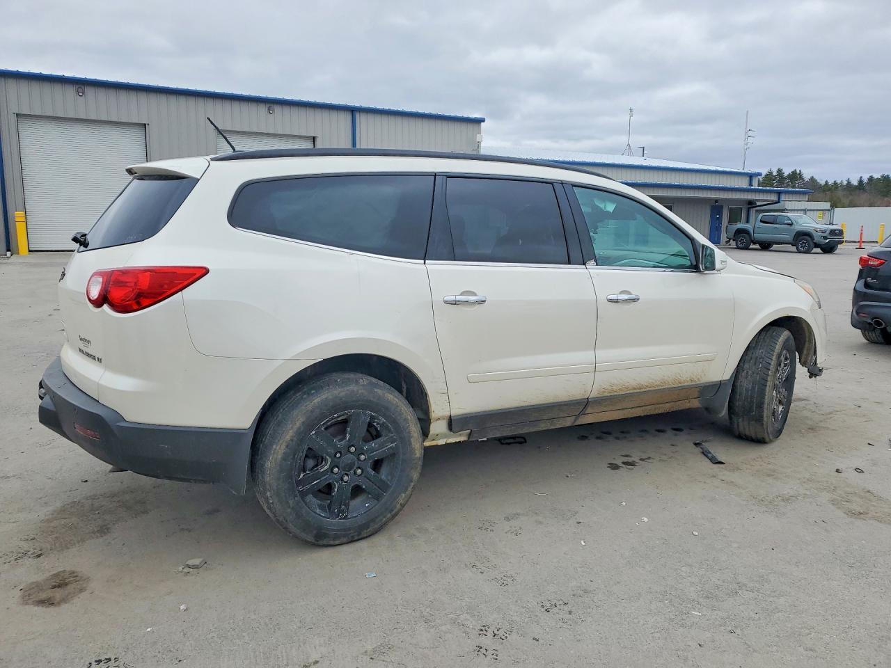 2011 CHEVROLET TRAVERSE
